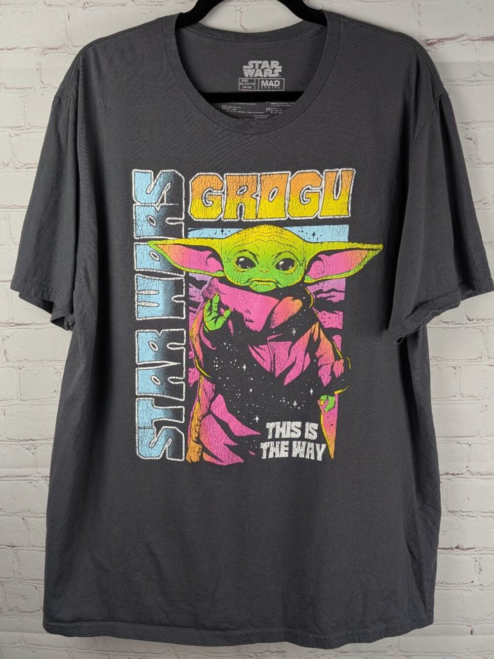 Star Wars Grogu Neon Distressed Graphic Tee XL